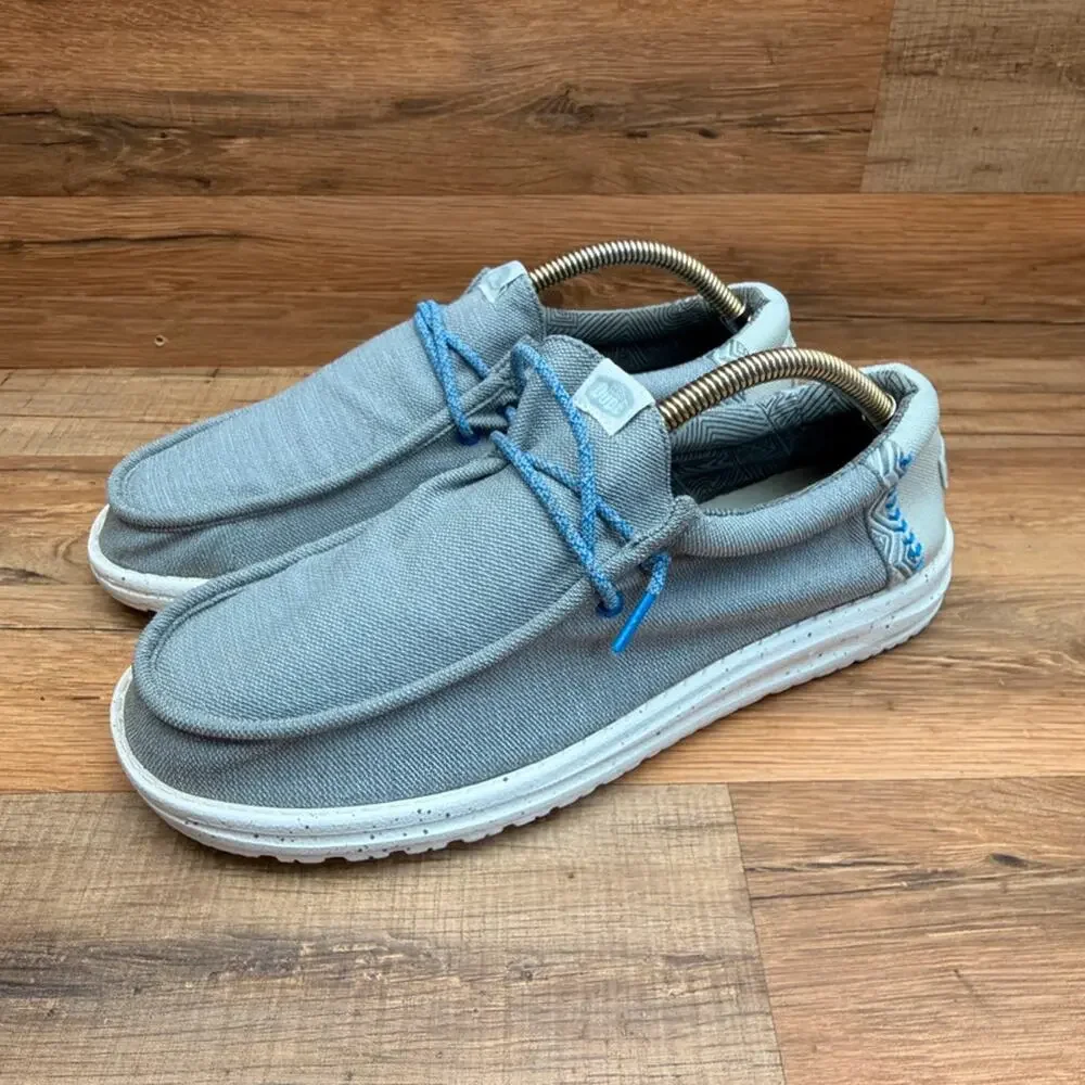 Hey Dude Men's size 10  Wally Stretch Iron Lace Up Loafers